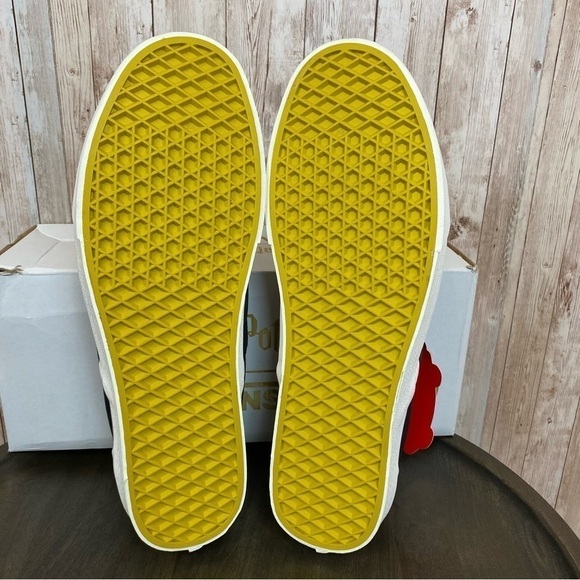 Vans x Harry Potter Huffle Puff‎ Classic Slip on Sneakers Size 13 Men - Picture 6 of 13